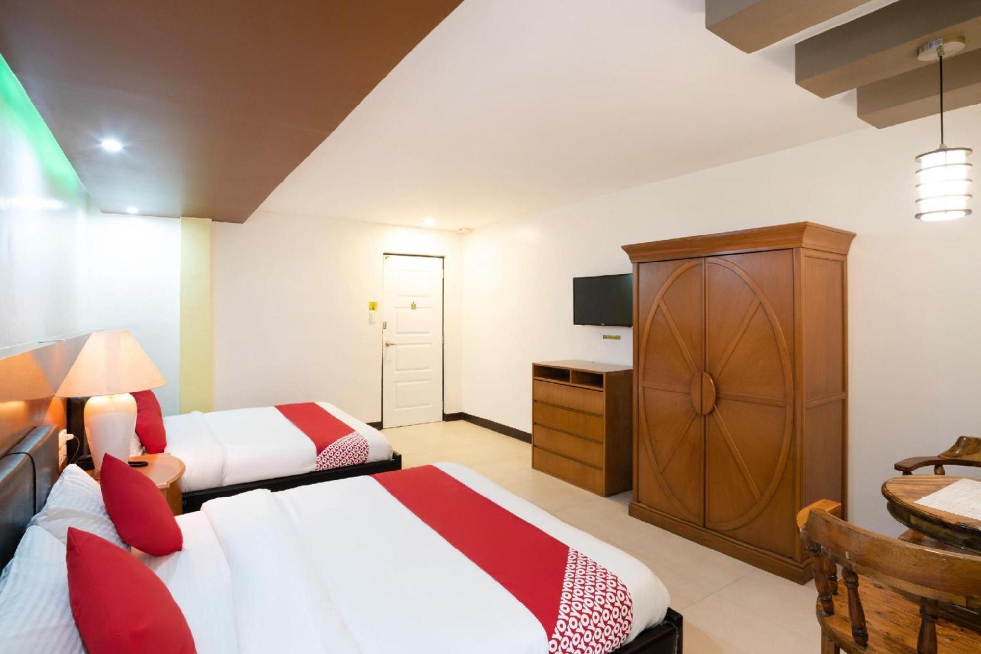 โอโย 195 แรนช์โอเทล บินัน Hotel Binan ภายนอก รูปภาพ