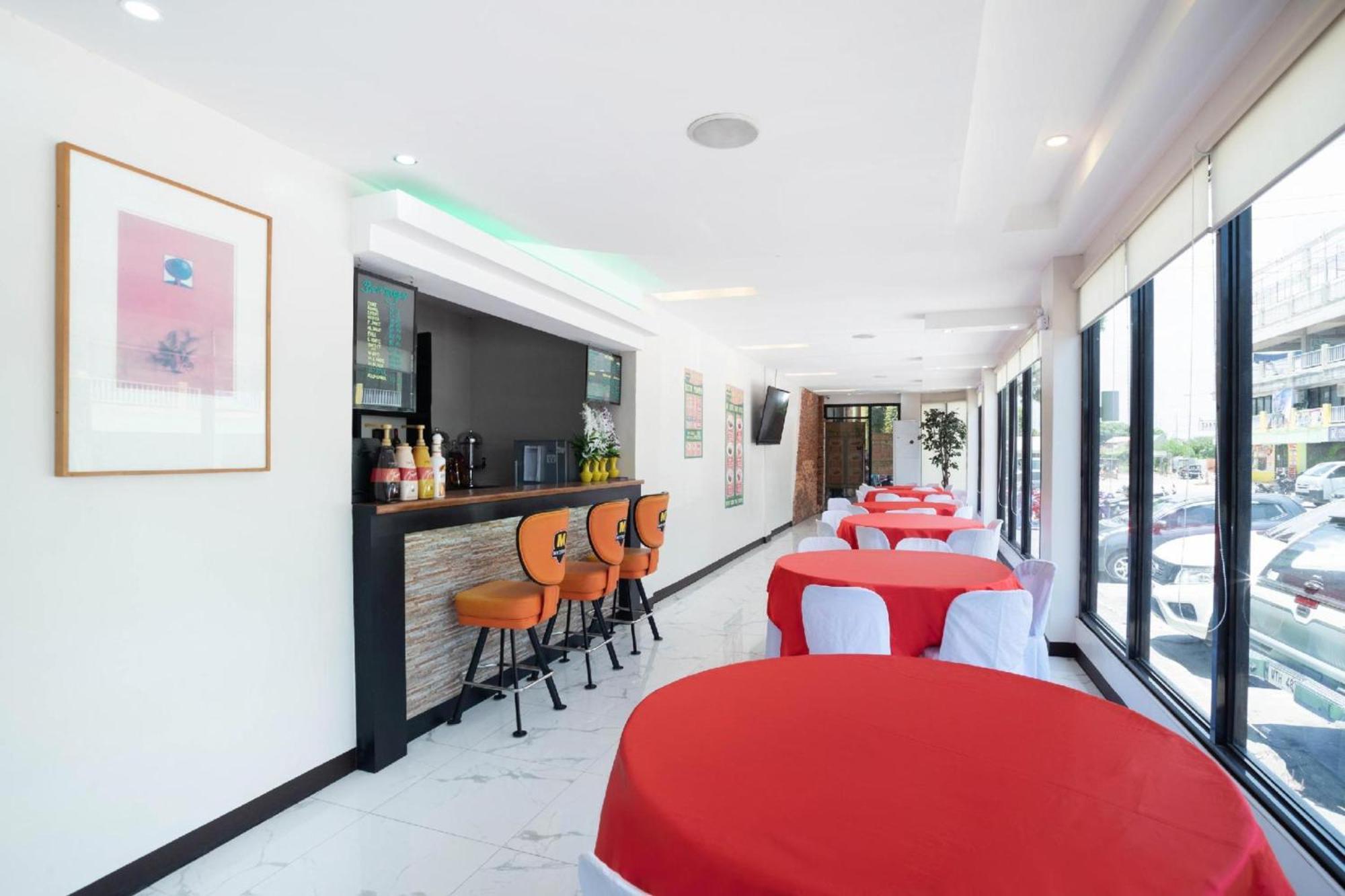 โอโย 195 แรนช์โอเทล บินัน Hotel Binan ภายนอก รูปภาพ